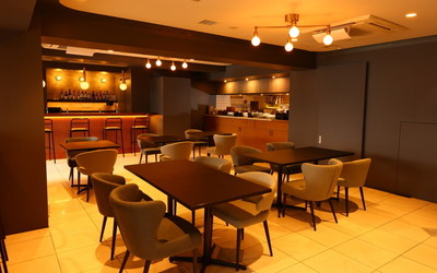 CAFE QUARTIER LATIN/カフェ カルチェラタンの店内3