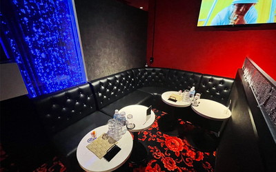 Royal lounge/ロイヤルラウンジの店内1